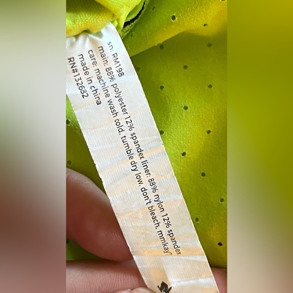 Vibrant Rabbit Running Yellow Women's Athletic Shorts with Blue Trim 🏃‍♀️ - Picture 6 of 6